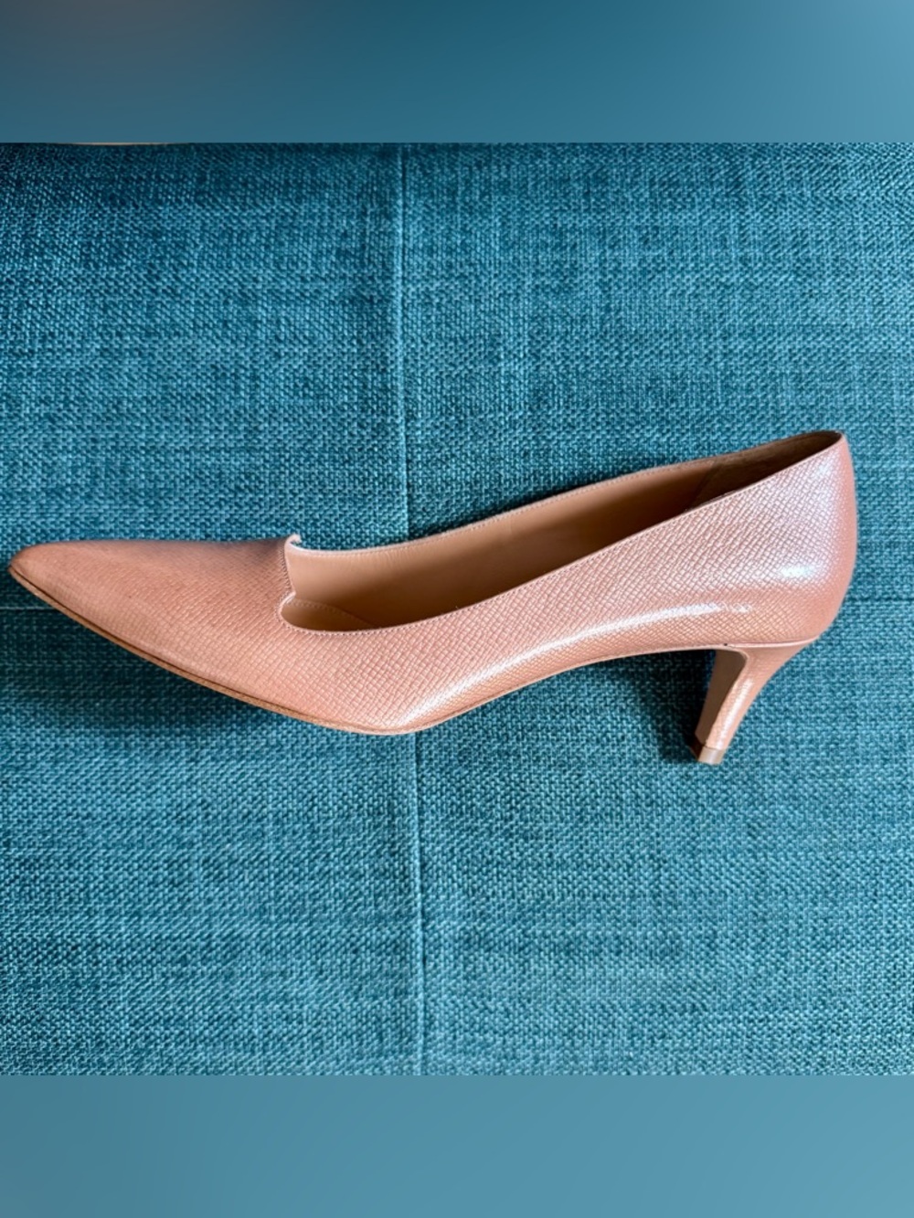 ✨ Vince Camuto Blush Nude Patent Leather Pointed Pumps. Classic, Made in Italy - Picture 3 of 6